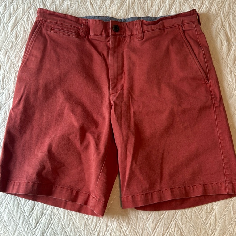 LL Bean Shorts 32W